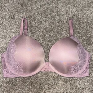 Victoria's Secret Lace Accent Push-Up Bra in Soft Purple